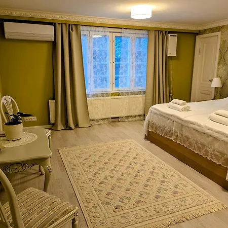 Hotelli Rauhalahden Kartano 3*